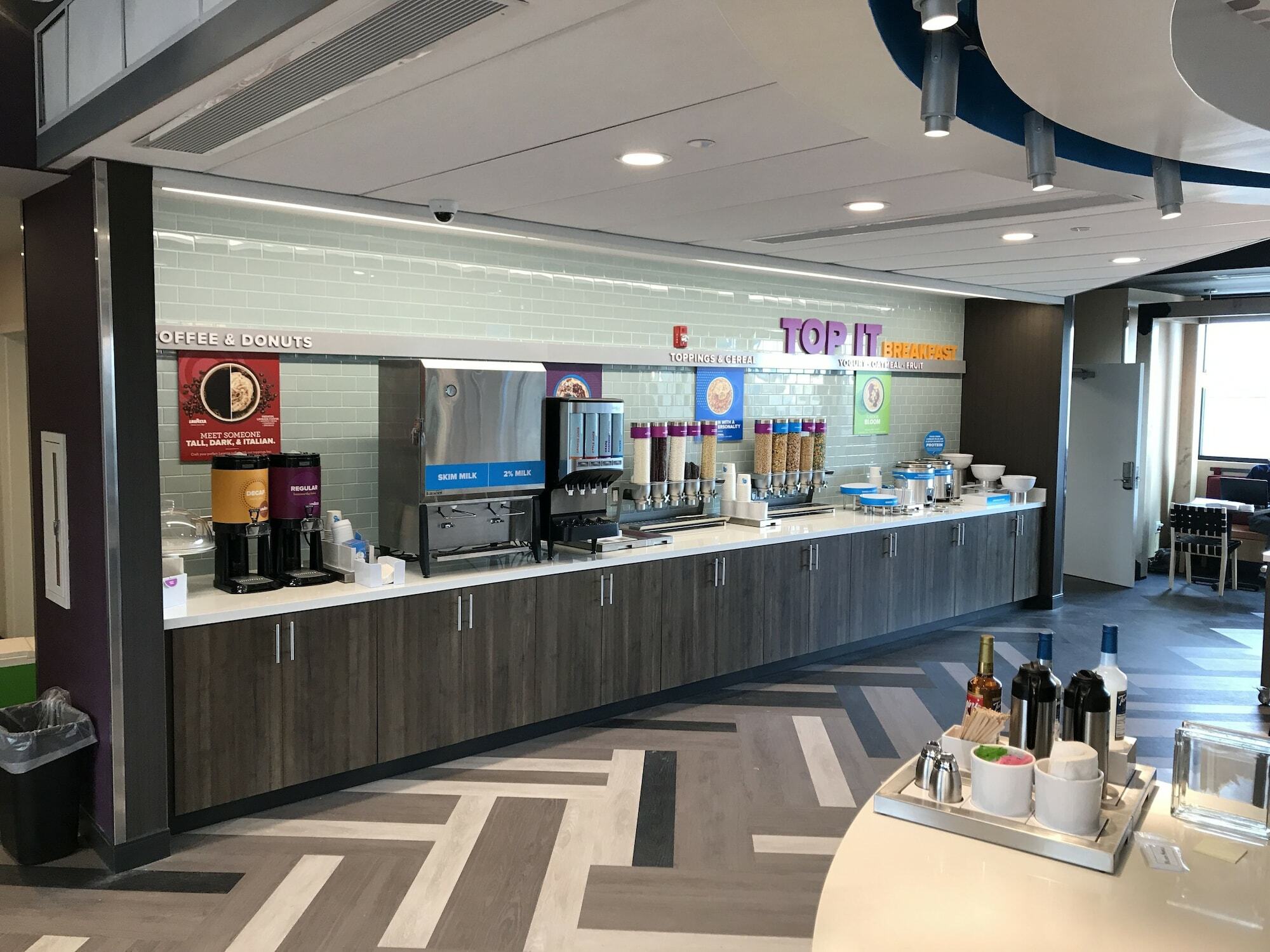 Tru By Hilton Cedar Rapids Westdale Hotel Kültér fotó